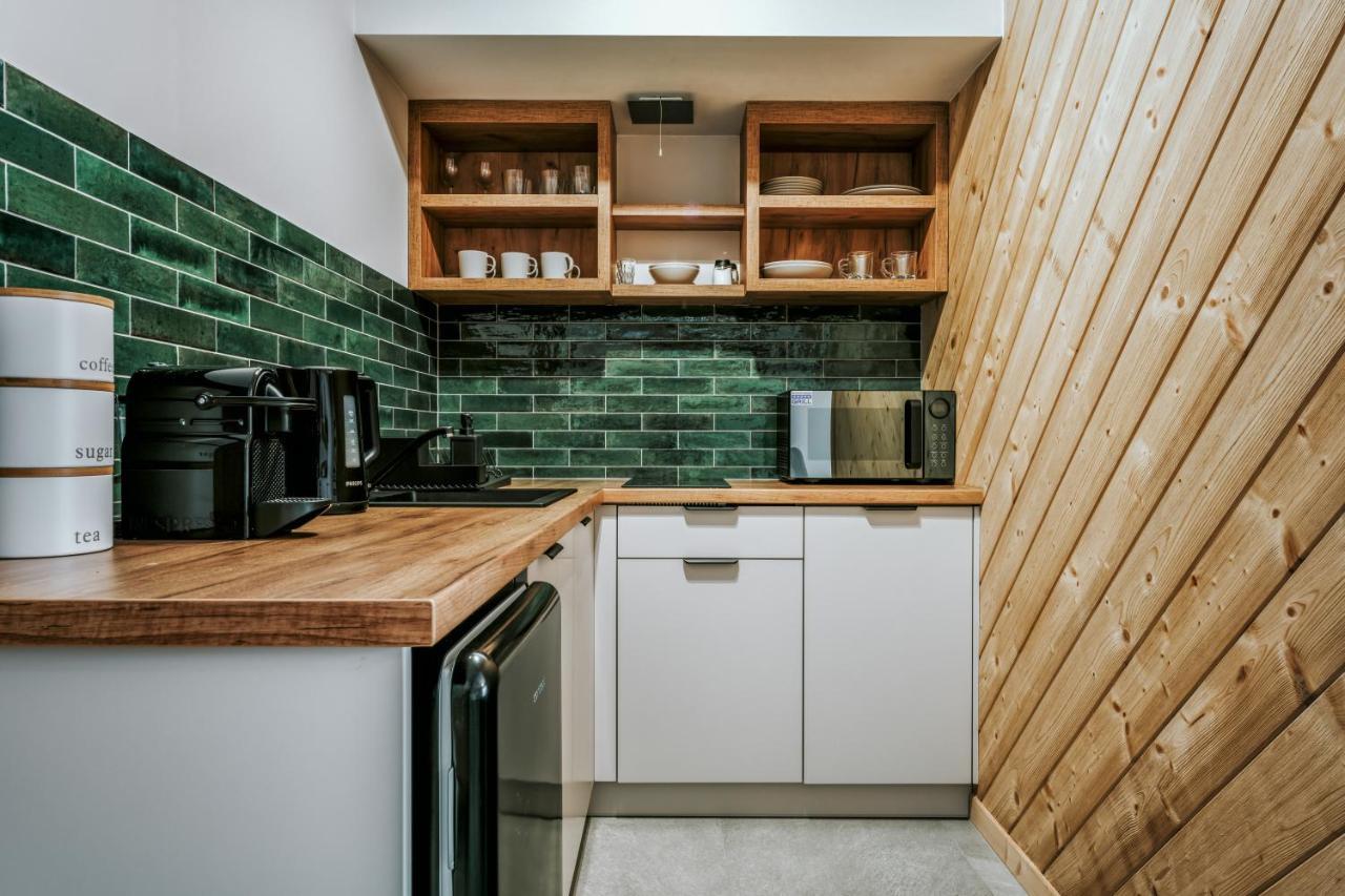 Apartamenty Krokus Przy Polanie Bialy Potok Witów Exteriör bild
