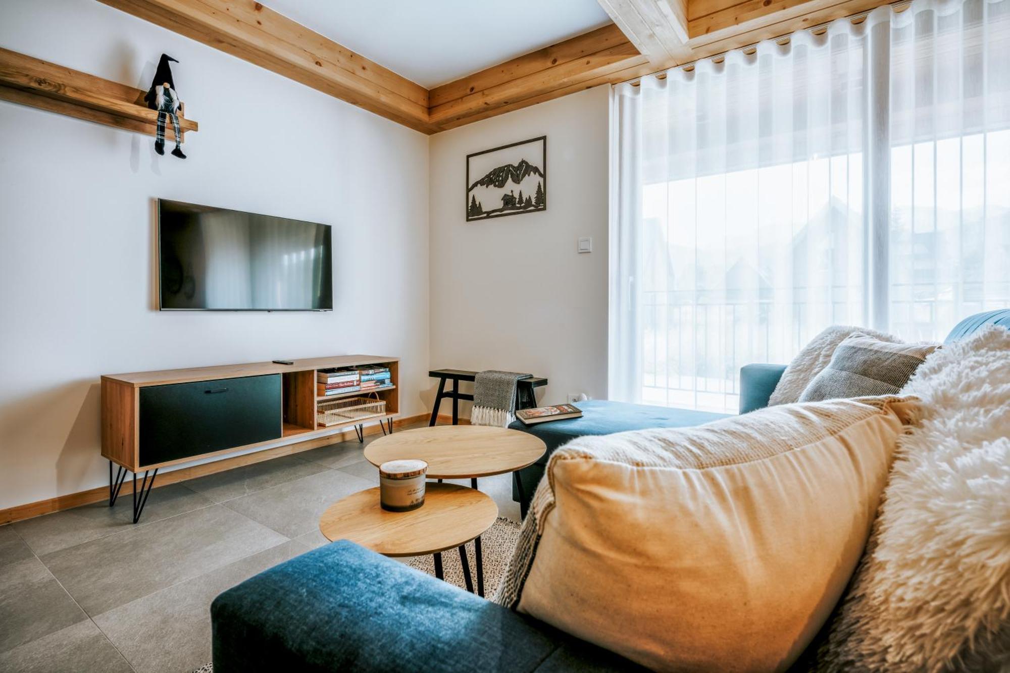 Apartamenty Krokus Przy Polanie Bialy Potok Witów Rum bild